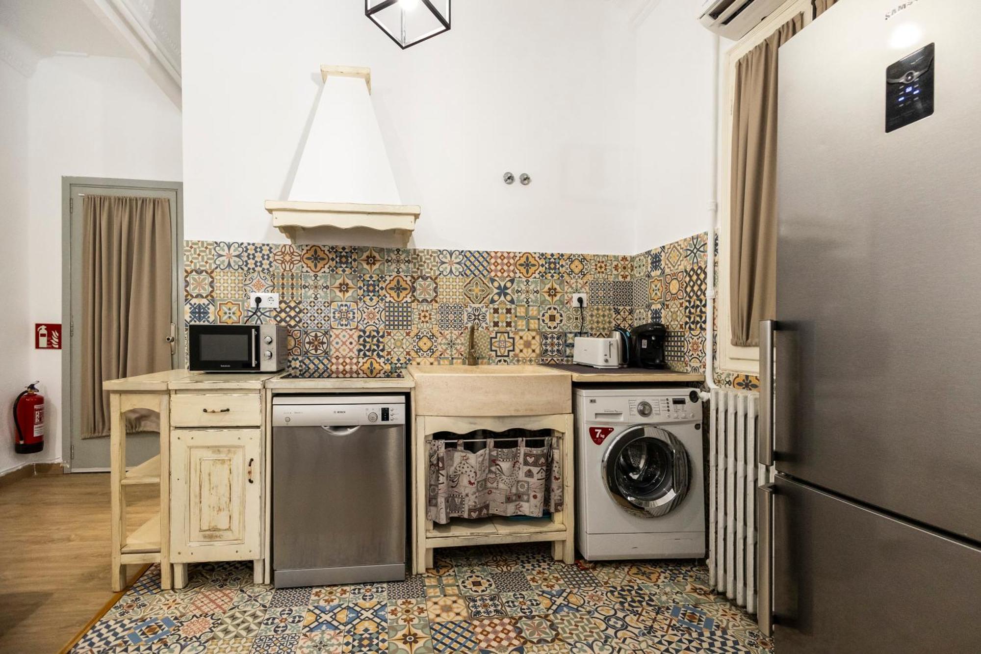 Live In Chianti Apartaments By Concept Flats Valencia Bagian luar foto