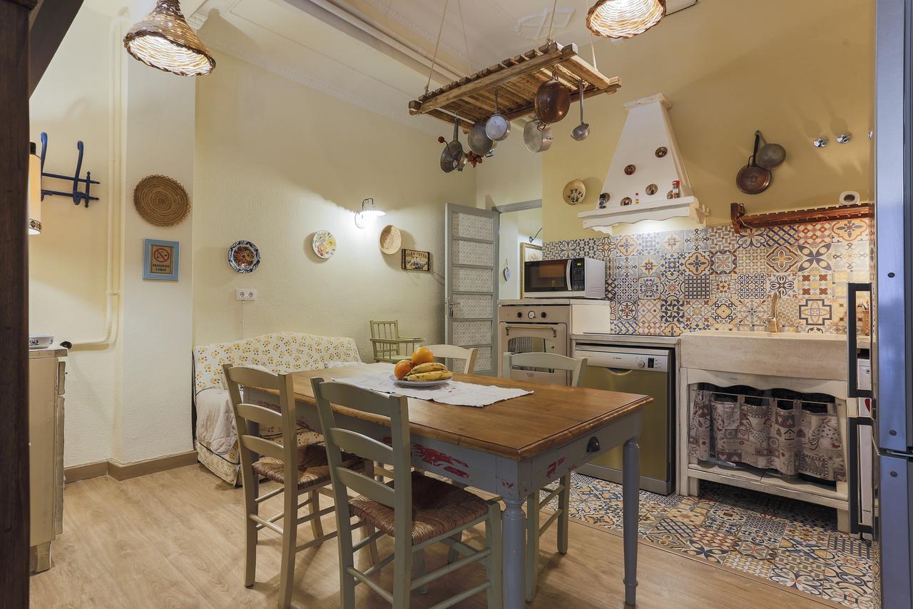 Live In Chianti Apartaments By Concept Flats Valencia Bagian luar foto