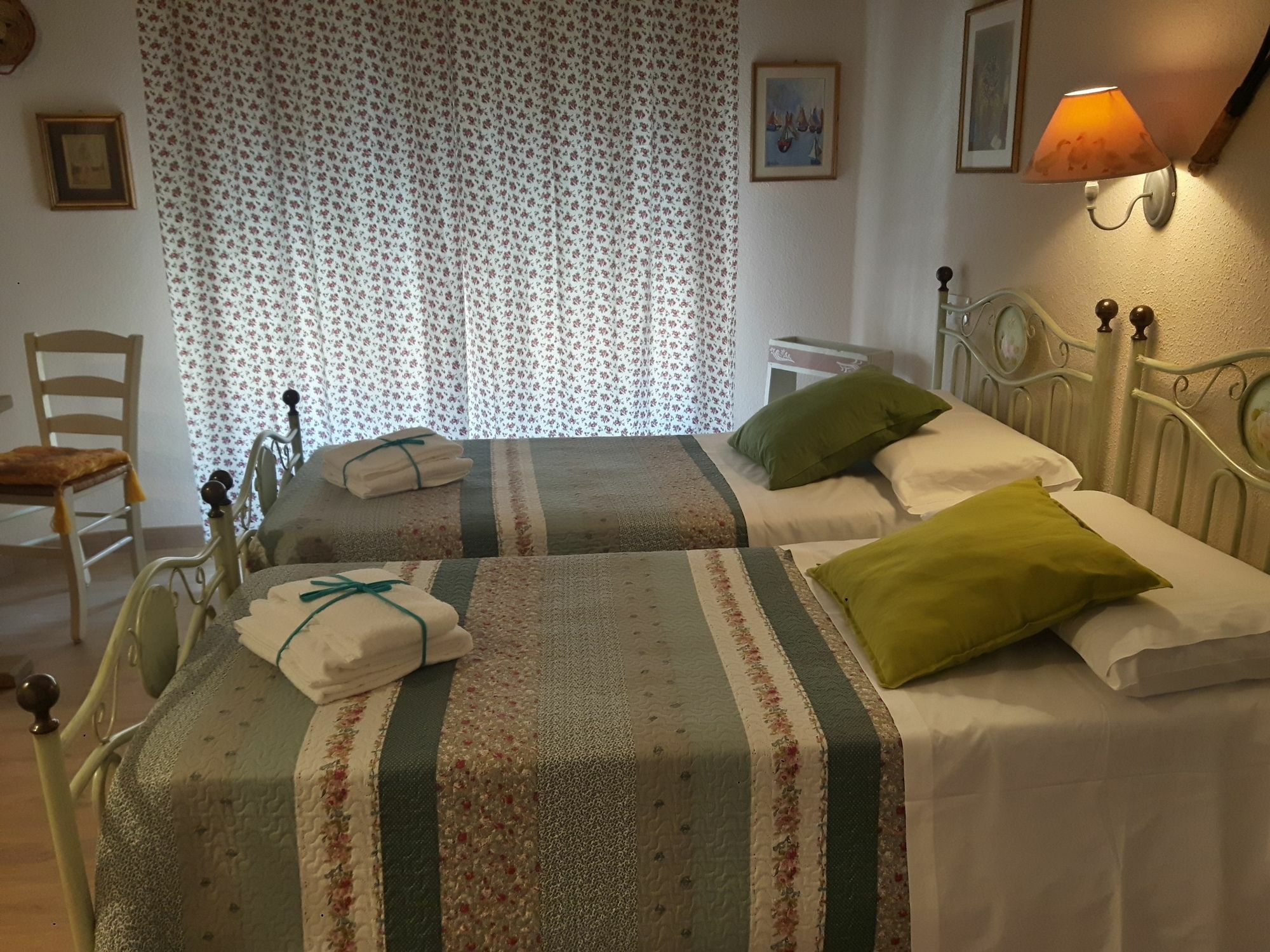 Live In Chianti Apartaments By Concept Flats Valencia Bagian luar foto
